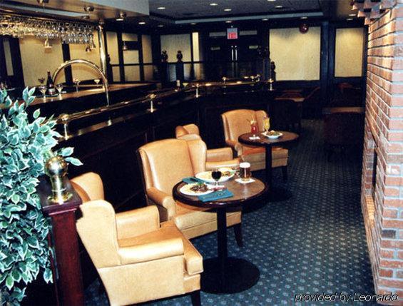 Woodlands Inn & Suites Fort Nelson Restaurant bilde